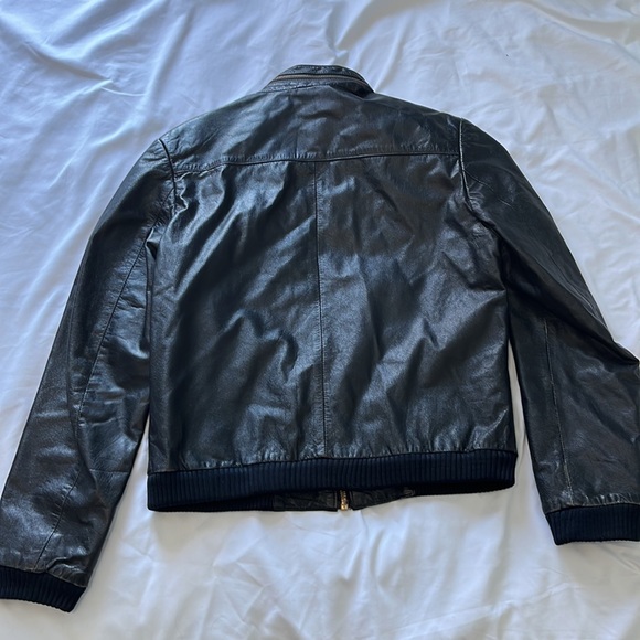 Vintage 100% leather jacket - Picture 6 of 9